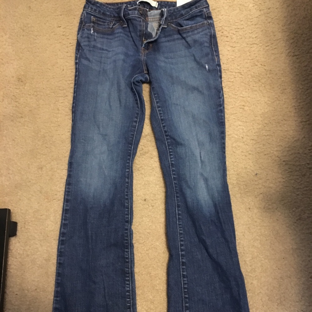 Boot cut jeans